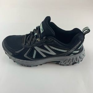 New Balance 410v5 all terrain women’s size 7